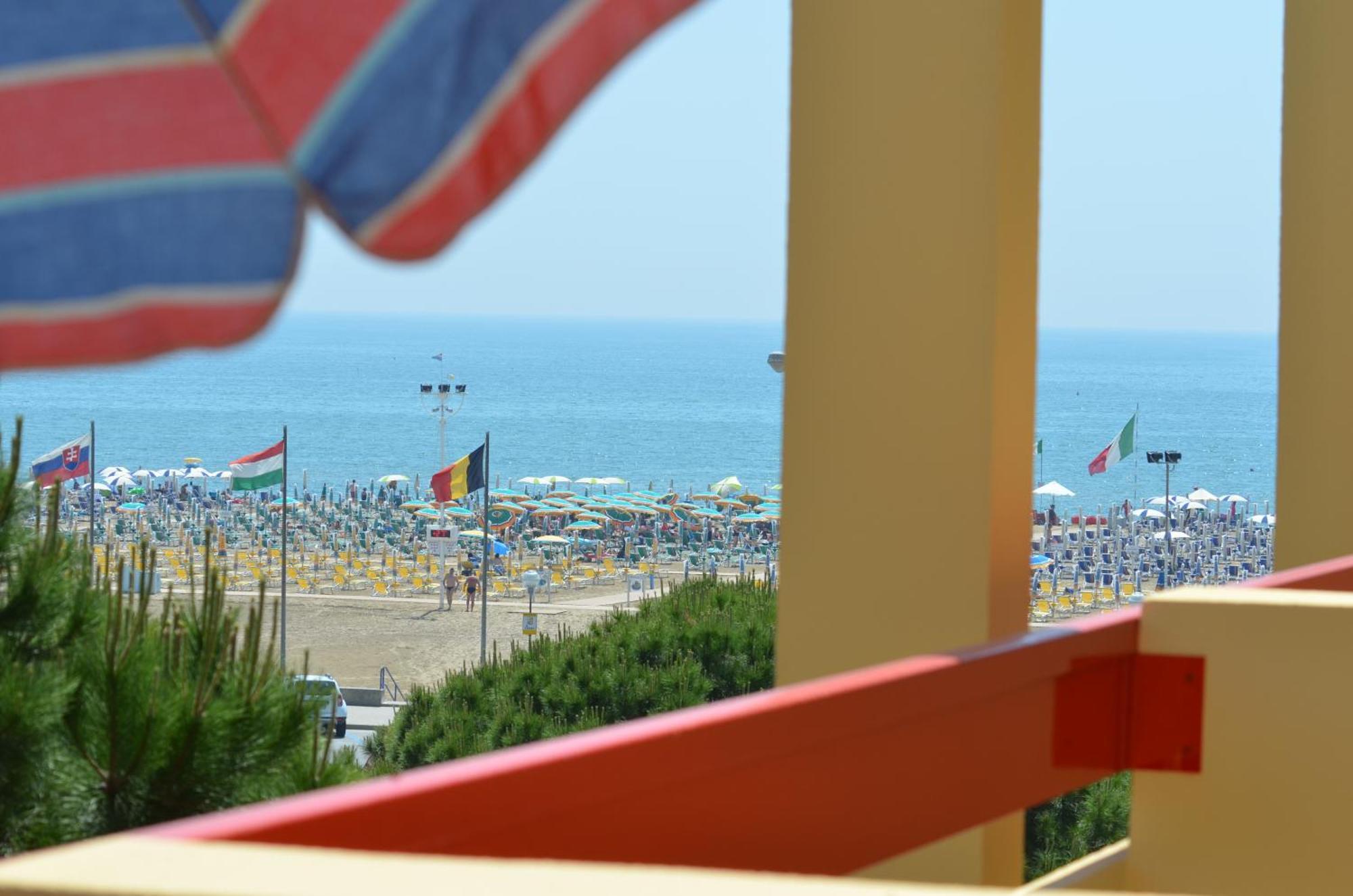 Appartamenti Calypso Bibione Exterior foto